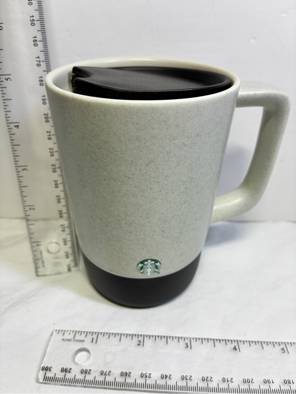 Starbucks 2024 White Grey Speck Stone Ceramic Mug Rubber Bottom & Lid 14oz. - Picture 2 of 10